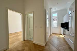 Exklusiver Wohnkomfort in historischem Ambiente - mit Einbauküche und Balkon in Top Lage – Robertstraße 18, 30161 List, Hannover – Vorschaubild 3