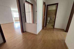 ER-Zentrum 2-Zimmer Wohnung+Küche+Balkon – Die vollständige Adresse der Immobilie erhältst du vom Anbieter., 91052 Rathausplatz, Erlangen – Vorschaubild 8