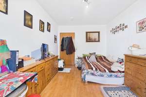 Schöne Gartenwohnung in Haunstetten – attraktive Kapitalanlage mit Potenzial – Die vollständige Adresse der Immobilie erhältst du vom Anbieter., 86179 Haunstetten-West, Augsburg – Vorschaubild 8