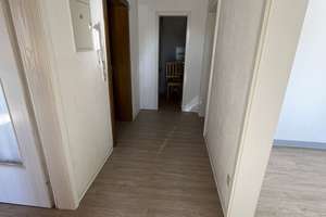 RENOVIERTE, GROSSZÜGIGE 2-ZIMMER-DG-WOHNUNG MIT EINBAUKÜCHE IN RUHIGEM 6-PARTEIENHAUS – 67065 Mundenheim, Ludwigshafen am Rhein – Vorschaubild 18