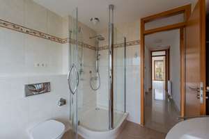 Property thumbnail 34