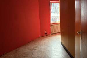Wohnen und Arbeiten unter einem Dach – Vielseitiges Einfamilienhaus in zentraler Lage von Altena – Die vollständige Adresse der Immobilie erhältst du vom Anbieter., 58762 Altena – Vorschaubild 5