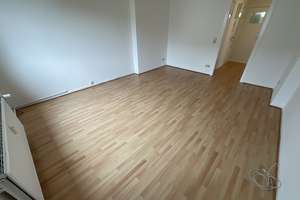 Frisch renovierte 2,5 Zimmer-Wohnung mit Duschbad und separatem WC – 23560 Sankt Jürgen, Lübeck – Vorschaubild 4