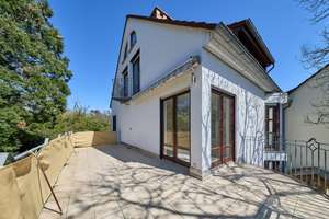 WOHNEN MIT BLICK AUF DIE PFERDEKOPPEL! 4 Zimmer Maisonette mit Stellplatz, Einbauküche und Balkon – Die vollständige Adresse der Immobilie erhältst du vom Anbieter., 65207 Kloppenheim, Wiesbaden – Vorschaubild 6