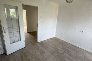 Attraktive 3,5-Zimmer-Dachgeschosswohnung in Duisburg – Freidrich-Wilhelm-Str. 24, 47051 Dellviertel, Duisburg – Vorschaubild 7