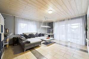 Mehrgenerationenhaus mit Luxus-Extras: Pool, Sauna und Fitnessraum – Die vollständige Adresse der Immobilie erhältst du vom Anbieter., 26529 Rechtsupweg – Vorschaubild 4