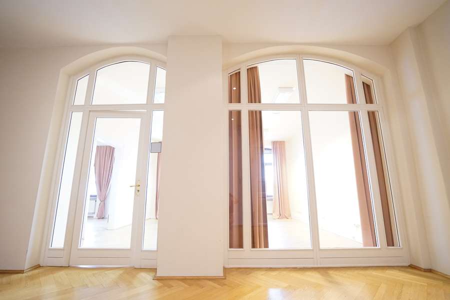 Büro 1