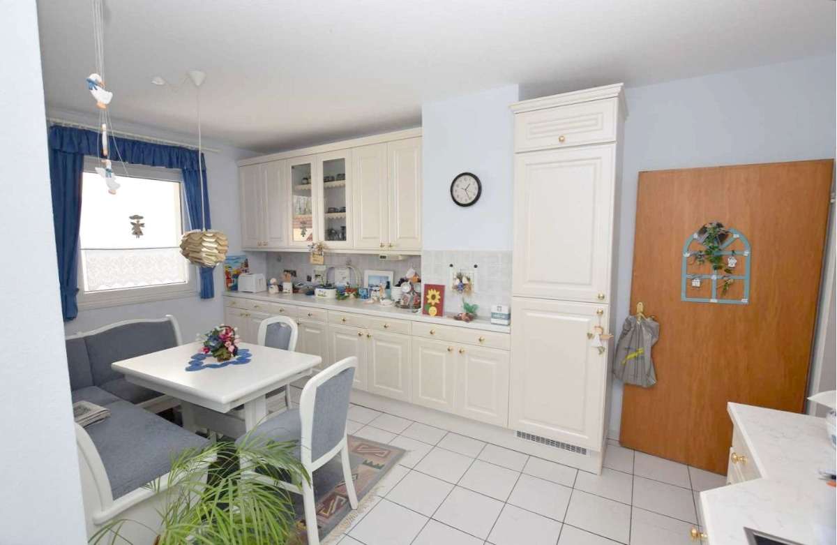 Immobilie in Süpplingen - Gepflegtes Haus mit 250m² Gewerbe + 150m² Wohnung im Obergeschoss und Garten in Feldrandlage... - Bild 9