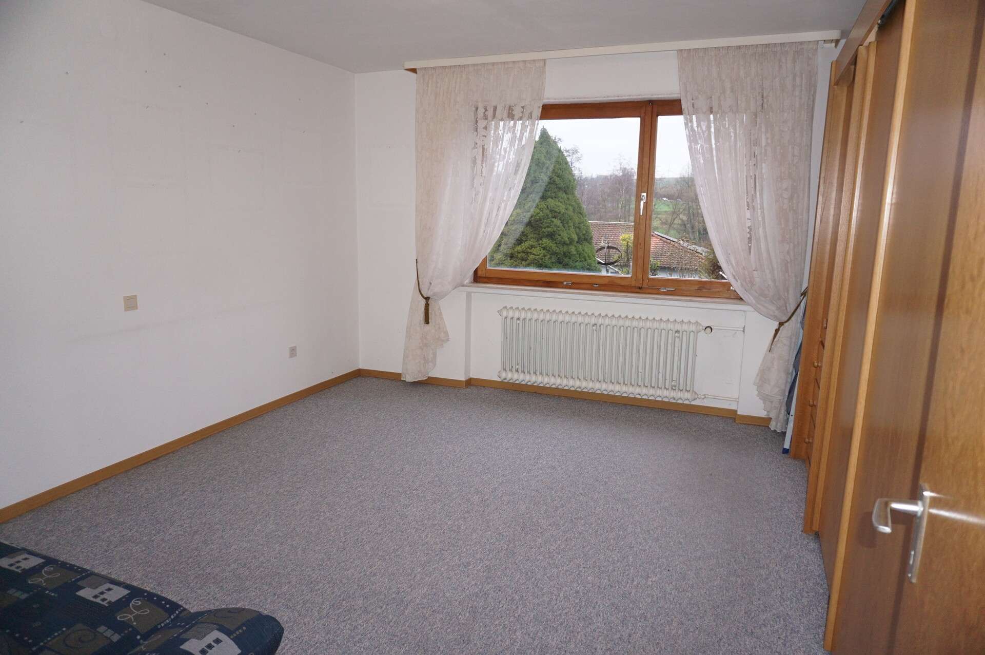 Immobilie in Guxhagen - Attraktives Zweifamilienhaus in ruhiger, naturnaher Lage. Keine Käuferprovision! - Bild 11