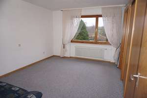 Attraktives Zweifamilienhaus in ruhiger, naturnaher Lage. Keine Käuferprovision! – Die vollständige Adresse der Immobilie erhältst du vom Anbieter., 34302 Guxhagen – Vorschaubild 7