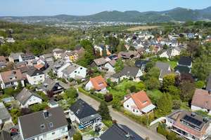 Doppeltes Wohnvergnügen in Wachtberg-Ließem: Zwei Häuser, unzählige Möglichkeiten! – Die vollständige Adresse der Immobilie erhältst du vom Anbieter., 53343 Wachtberg – Vorschaubild 62