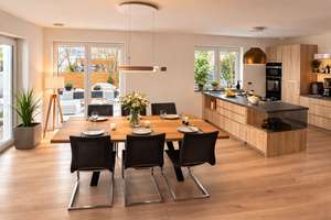 Architektenhaus 2012 | 240 m² | Wärmepumpe + PV | Energieklasse A+ | Privatverkauf – Die vollständige Adresse der Immobilie erhältst du vom Anbieter., 26125 Ofenerdiek, Oldenburg (Oldenburg) – Vorschaubild 2