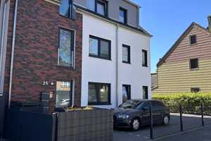 Lichtdurchflutete, neuwertige 4-Zimmer-Wohnung mit Balkon und EBK in Duisburg-Huckingen  – Mündelheimer Straße 25, 47259 Duisburg – Vorschaubild 19