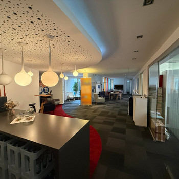 Attraktives und modernes Büro am Hohenzollernring mit Nähe zum Rudolfplatz