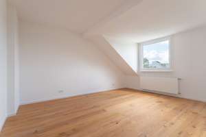 HOCH HINAUS UND MITTENDRIN - Sorgfältig sanierte 3-Raumwohnung in ruhiger Lage von Derendorf! – Die vollständige Adresse der Immobilie erhältst du vom Anbieter., 40476 Derendorf, Düsseldorf – Vorschaubild 13