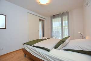 Sonnige, voll möblierte Wohnung mit Terrasse in Stuttgart Dachswald – Die vollständige Adresse der Immobilie erhältst du vom Anbieter., 70569 Kaltental, Stuttgart – Vorschaubild 14
