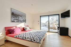 Privates Refugium mit Stil – energieautarke Luxusvilla mit Spa, Kamin und außergewöhnlicher Archi... – Die vollständige Adresse der Immobilie erhältst du vom Anbieter., 83527 Haag in Oberbayern – Vorschaubild 11