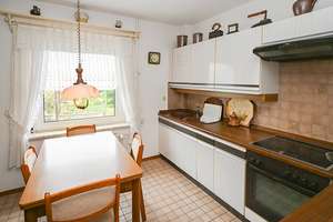 Hannover - Misburg-Nord: Charmantes Haus mit großem Garten und Ausbaupotenzial! – Die vollständige Adresse der Immobilie erhältst du vom Anbieter., 30629 Misburg-Nord, Hannover – Vorschaubild 3