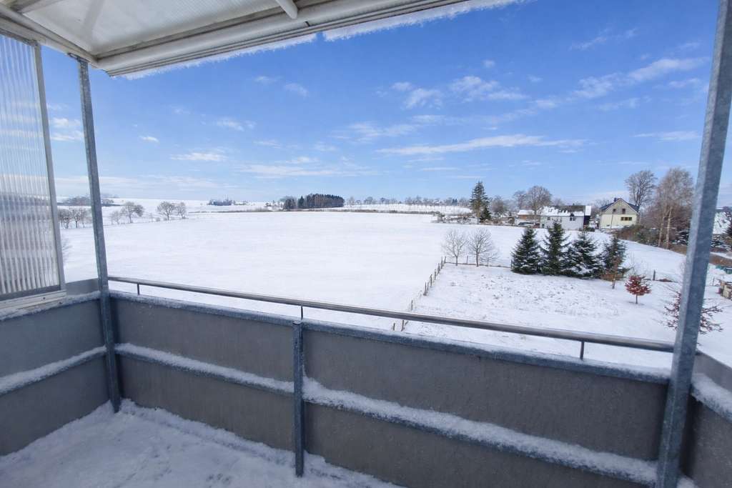 Immobilie in Oederan - Wohnen in schöner Lage:  Eigentumswohnung mit Balkon in Gahlenz! - Bild 2