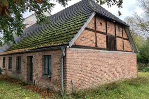 Kernsanierung erforderlich – Die vollständige Adresse der Immobilie erhältst du vom Anbieter., 17091 Tützpatz – Vorschaubild 5