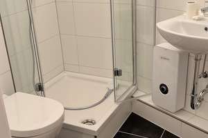 Stilvolle 2-Zimmer-Wohnung in Kiel – Alte Lübecker Chaussee 35, 24113 Gaarden-Süd und Kronsburg, Kiel – Vorschaubild 3