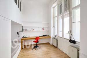 5 Zi. Altbauwohnung in Wilmersdorf: 105 m², EG, Wintergarten, 2 Bäder, bei Übergabe bezugsfrei – Die vollständige Adresse der Immobilie erhältst du vom Anbieter., 10713 Wilmersdorf, Berlin – Vorschaubild 4