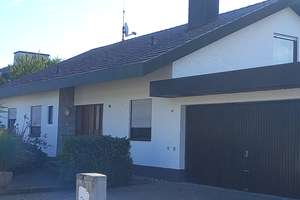 Haus zur Miete in Obermedlingen – Am Kreuzberg 12, 89441 Medlingen – Vorschaubild 1