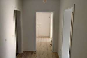 Geräumige 3 Zimmerwohnung mit Balkon - frisch saniert!! – Gerhart-Hauptmann-Straße 6, 47226 Rheinhausen-Mitte, Duisburg – Vorschaubild 5