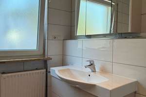 Großzügige, renovierte Doppelhaushälfte /Stichstraße in bester, ruhiger Lage Nürnberg - Weiherhaus ! – Die vollständige Adresse der Immobilie erhältst du vom Anbieter., 90455 Kornburg, Worzeldorf, Nürnberg – Vorschaubild 13