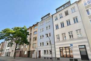 Wohnen u. Arbeiten in Düsseldorf-Unterbilk! 3 Zimmerwohnung mit Terrasse und Garten + Arbeitsbereich
