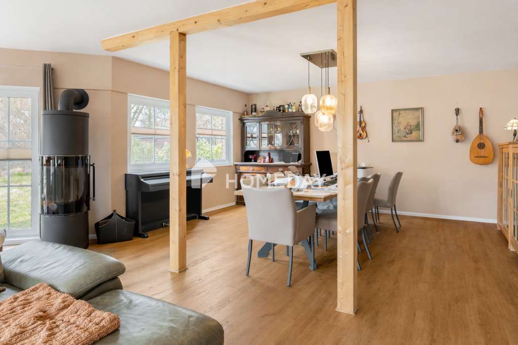 Immobilie in Elmenhorst/Lichtenhagen - Gepflegtes Zuhause mit Garten, Kamin und vielseitiger Nutzung - Bild 0