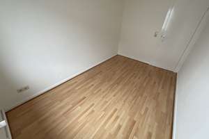 Frisch renovierte 2,5 Zimmer-Wohnung mit Duschbad und separatem WC – 23560 Sankt Jürgen, Lübeck – Vorschaubild 18