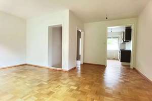 Wohnen mit Charakter: Modernisiertes Reihenhaus in Hamburg-Osdorf – Die vollständige Adresse der Immobilie erhältst du vom Anbieter., 22589 Osdorf, Hamburg – Vorschaubild 2