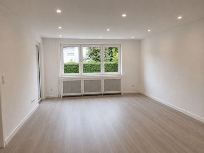 Erstbezug nach Sanierung | 3 Zimmer Erdgeschosswohnung mit Balkon in Wolfenbüttel | Stellplatz