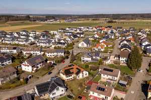 Vielseitige Perspektiven!
- Großzügiges Wohndomizil in Pfullendorf – Sigmaringen (Kreis) – Vorschaubild 6