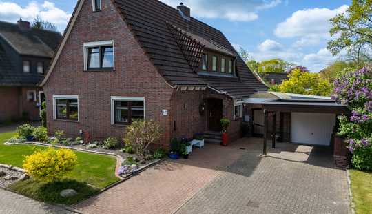 Bild von Gepflegtes Wohnhaus mit separater Einliegerwohnung in ruhiger, zentraler Lage von Aurich!
