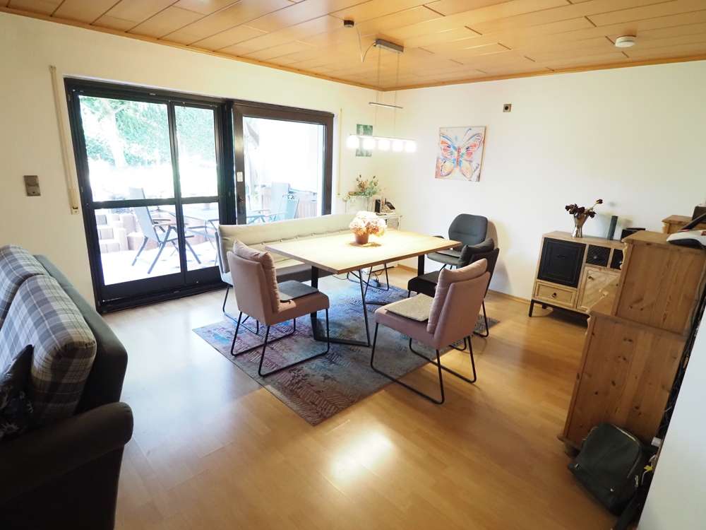 Immobilie in Dierdorf - Einfamilienhaus mit separatem Apartment und großem Nebengebäude - Bild 5