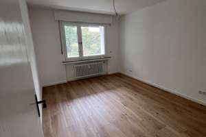 Kernsanierte 3-Zimmer-Wohnung mit Balkon in Essen-Rüttenscheid – Julienstraße 48, 45130 Rüttenscheid, Essen – Vorschaubild 7