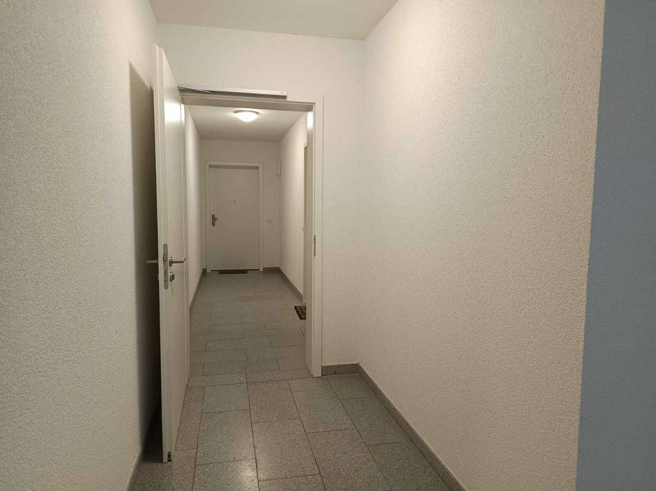 Extratür zu zwei Wohnungen