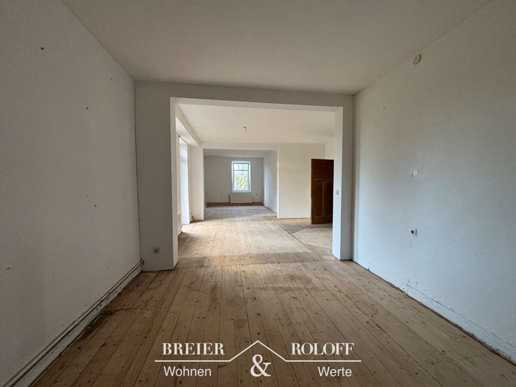 Immobilie in Stadthagen - Ehemaliger Bauernhof mit großem Grundstück – Sanieren, Neugestalten oder Neuaufbauen im Grünen - Bild 1