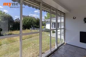 mynew: Ruhig und Zentral! Einzugsbereiter Bungalow auf Traumgrundstück!
 – Die vollständige Adresse der Immobilie erhältst du vom Anbieter., 53859 Niederkassel – Vorschaubild 2