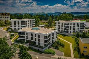 3-Raumwohnung mit Tiefgaragenplatz und super Aussicht – Walter-Ranft-Straße 18, 9123 Hutholz, Chemnitz – Vorschaubild 1