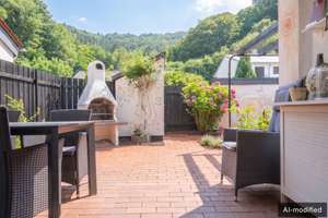 Großzügige Maisonettewohnung mit Balkon, Terrasse & direkter Waldrandlage! – Die vollständige Adresse der Immobilie erhältst du vom Anbieter., 66133 Scheidt, Saarbrücken – Vorschaubild 3