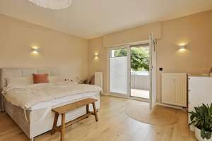 215qm, 7 Zimmer, 2 Balkone, 2 Parkplätze, neue EBK, Bad & Dusche – Hohenbudbergerstr 133, 47229 Friemersheim, Duisburg – Vorschaubild 6