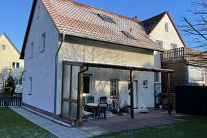 Gemütliches Doppelhaus in Hämelerwald – 118 m² Wohnfläche mit Garten und Kamin – Die vollständige Adresse der Immobilie erhältst du vom Anbieter., 31275 Lehrte – Vorschaubild 1