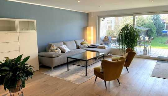 Bild von Modern saniertes EFH mit Kamin, Keller, Sauna und herrlichem Garten !