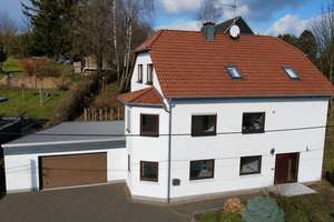 Charmantes Einfamilienhaus mit großzügigem Grundstück (Nähe W-tal-Ronsdorf) – Die vollständige Adresse der Immobilie erhältst du vom Anbieter., 42899 Lüttringhausen West, Remscheid – Vorschaubild 1