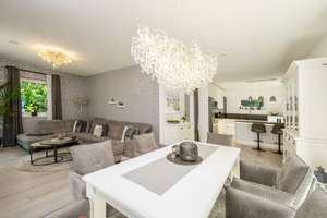 Exklusives Designerhaus am Naturschutzgebiet in Poppenbüttel – energieeffizient und bezugsbereit – Die vollständige Adresse der Immobilie erhältst du vom Anbieter., 22399 Poppenbüttel, Hamburg – Vorschaubild 5