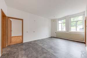Viel Platz zum Leben & Arbeiten: Haus mit Garten, Hof & Werkstatt – Die vollständige Adresse der Immobilie erhältst du vom Anbieter., 52224 Stolberg (Rheinland) – Vorschaubild 9
