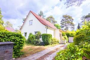 Solides Einfamilienhaus in Berlin-Hermsdorf – Die vollständige Adresse der Immobilie erhältst du vom Anbieter., 13467 Hermsdorf, Berlin – Vorschaubild 3